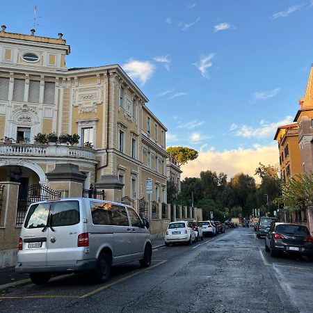 La Tua Casa Nel Centro Di Roma Appartement Buitenkant foto